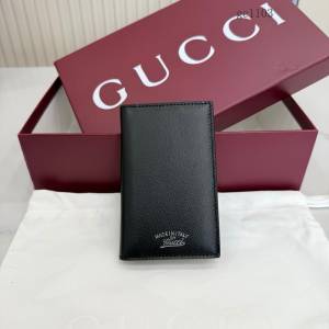 Gucci專櫃2026新款燙金對折錢夾護照夾 古馳Lira系列男士錢包 867327  gc1103