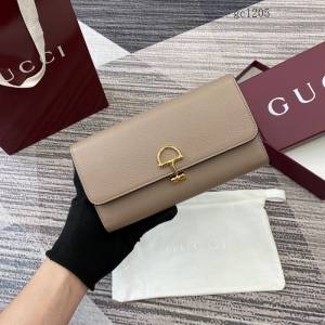 Gucci專櫃大號半馬銜扣長款錢包 古馳Softbit系列女士全皮翻蓋長款錢夾 828147  gc1205