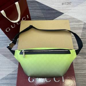 Gucci專櫃雙G漸變男女腰包胸包 古馳Monogram系列綠色漸變單肩斜挎包 835810  gc1287