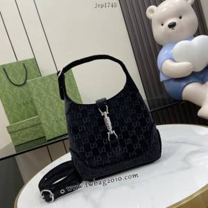gucci專櫃新款黑色GG天鵝絨手袋 古馳Jackie 1961系列小號肩背包 jcp1745