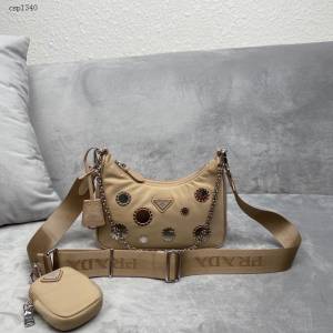 Prada專櫃爆款刺繡亮片三合一包包 1BH204 普拉達22年最新純手工刺繡肩背女包 csp1350